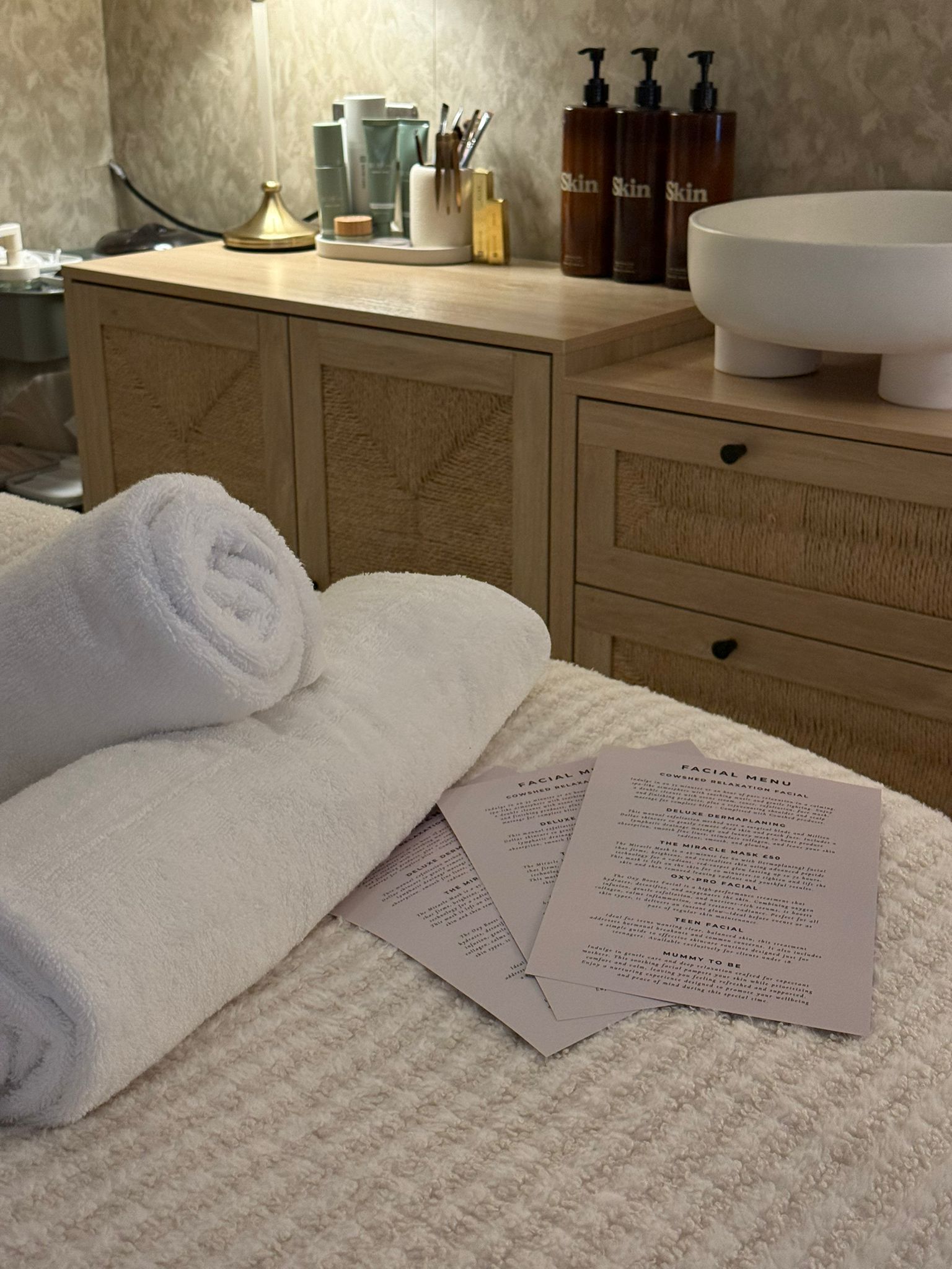 The Face Lab Witney treatment room